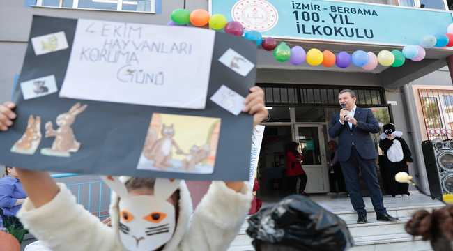 Bergama Belediyesi 4 Ekim Dünya Hayvanları Koruma Günü dolayısıyla ilkokul öğrencilerine yönelik etkinlik düzenledi.