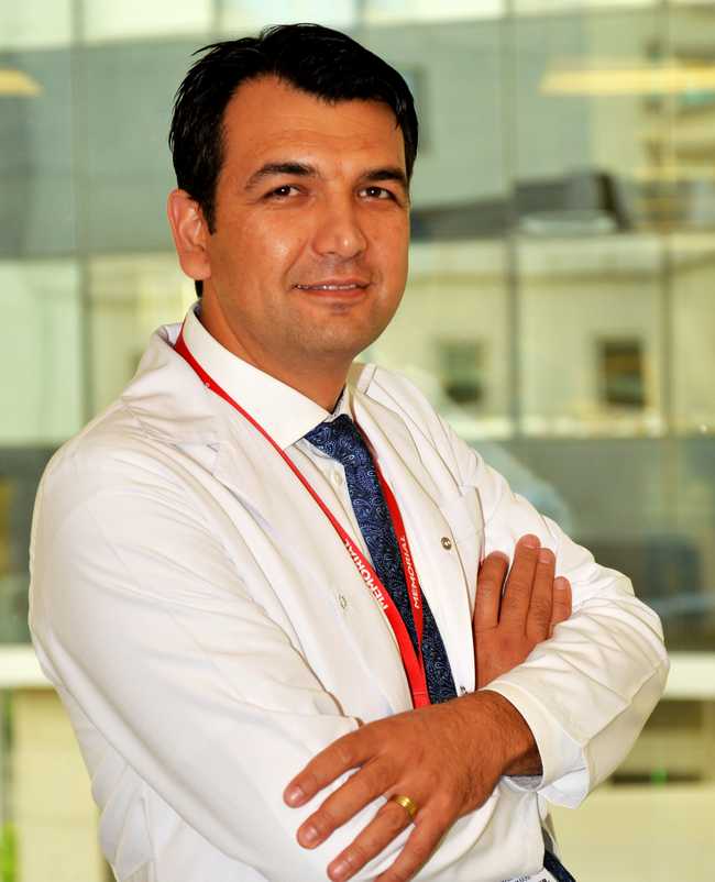 Memorial Şişli Hastanesi Fizik Tedavi ve Rehabilitasyon Bölüm Başkanı Prof. Dr. Engin Çakar