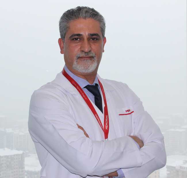Memorial Ankara Hastanesi Kalp ve Damar Cerrahisi Bölümü’nden Doç. Dr. Mehmet Çakıcı, varis tedavisi ile ilgili bilgi verdi. 