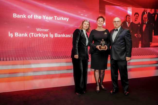 Türkiye İş Bankası, dünyanın önde gelen finans ve ekonomi mecraları arasında yer alan “The Financial Times” bünyesinde yayımlanan The Banker Dergisi tarafından “Türkiye’de Yılın Bankası” ödülüne layık görüldü. 