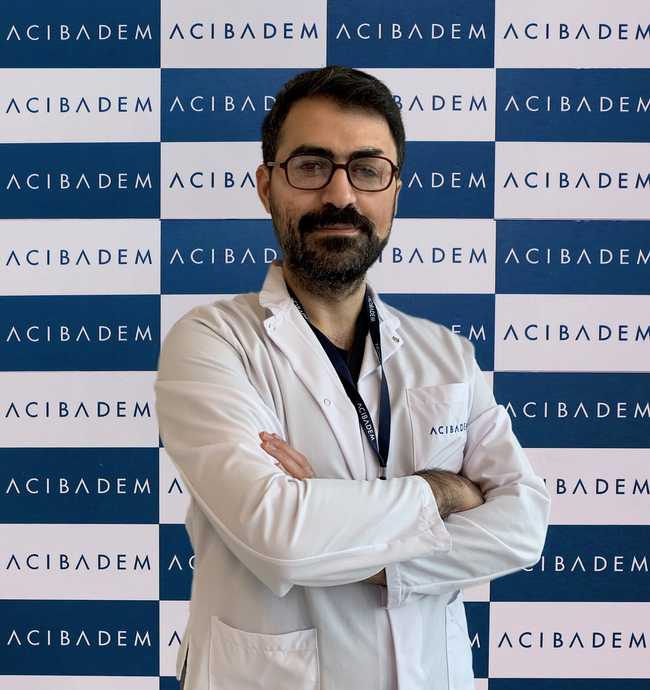 Acıbadem Ataşehir Hastanesi Yenidoğan Yoğun Bakım Ünitesi Çocuk Sağlığı ve Hastalıkları Uzmanı Dr. Murat Aydın