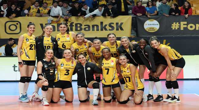 Türkiye’nin uluslararası alanda en çok kupa kazanan takımı VakıfBank, CEV Şampiyonlar Ligi’nde yeni sezonu Crvena Zvezda BEOGRAD karşılaşması ile açtı. 