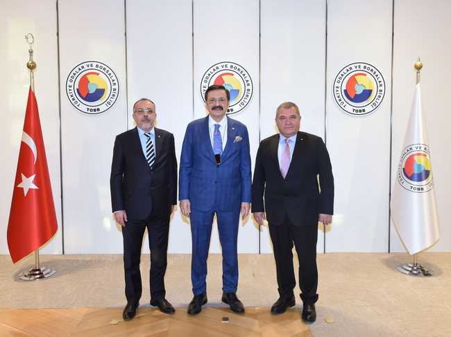 Aliağa Ticaret Odası (ALTO) heyeti, Türkiye Odalar ve Borsalar Birliği (TOBB) Başkanı M. Rifat Hisarcıklıoğlu’nu makamında ziyaret etti. 