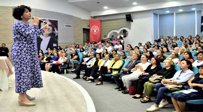 Güçlü Kadın Neptün Soyer 
