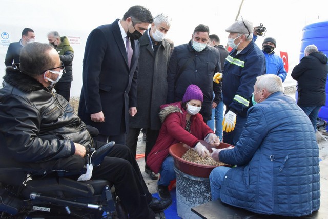 2021/01/1611250539_aliagada_engelleri_asan_tesis_acildi_21012021_7.jpg