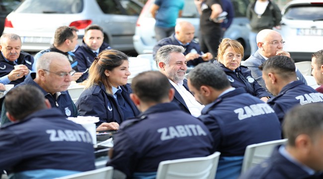 2022/11/1667903335_izmir_bayrakli_belediyesi_serdar_sandal_bayrakli_belediye_baskani_zabita_mudurlugu_-2.jpg
