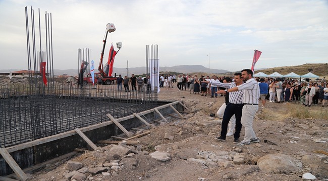 2024/06/1718351489_dikili-belediyesi-nden-dugun-salonu-mujdesi_-4.jpg