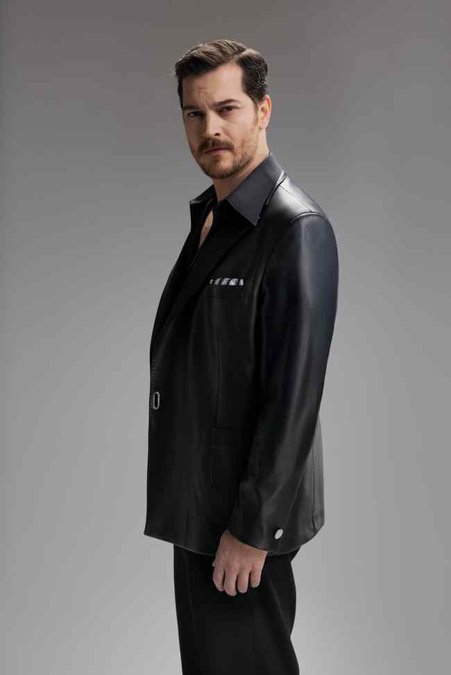 2025/03/1742380437_esref_tek_-Cagatay_ulusoy.jpg