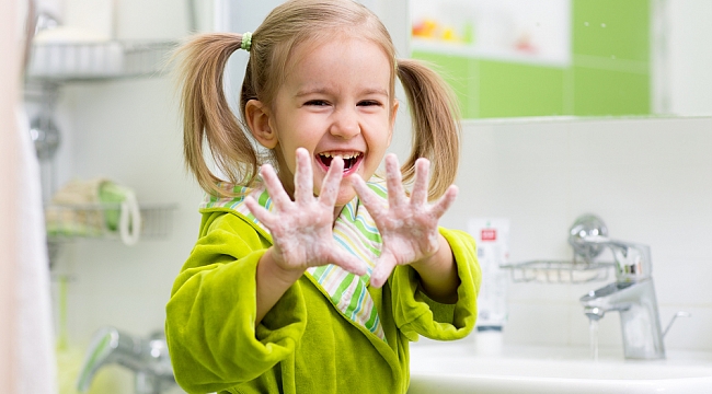 Çocuklara el yıkamayı sevdirmenin yolları...   