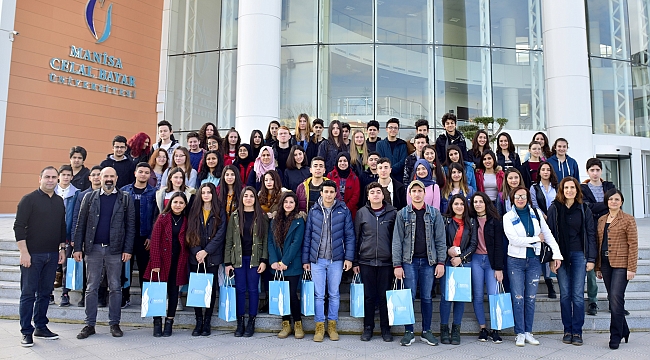 Manisa Celal Bayar Üniversitesi'ni tanıdılar