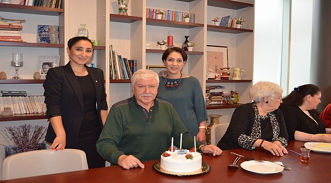 Mahmut Cevher, Doğum Gününü Sevenleriyle Kutladı