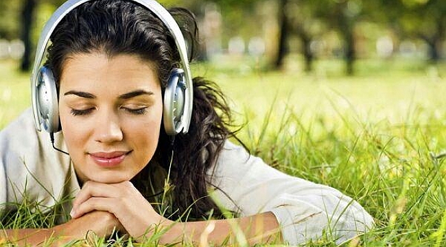 Müzik dinlemek yüksek tansiyon ilaçlarının etkilerini arttırıyor