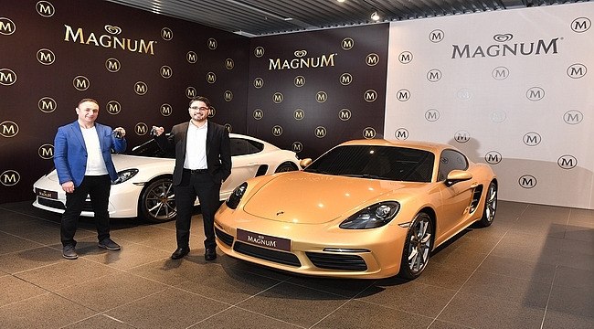 İki Porsche Cayman Magnum Edition Sahiplerine Teslim Edildi