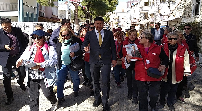 Fatih Gürbüz ayak basmadık yer, sıkmadık el bırakmıyor