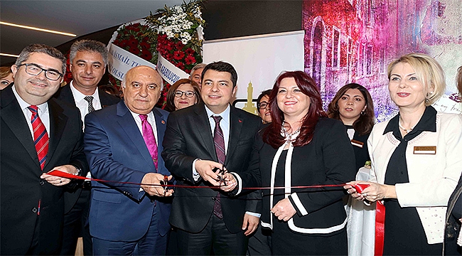 İzmir'de Arabuluculuk Merkezi açıldı