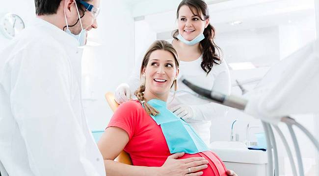 Hamileyken diş tedavisi yaptırmak bebeğe zarar verir mi?