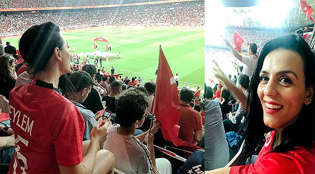 Türkiye Andorra Maçında Tribünlerde "Eylem" Vardı!