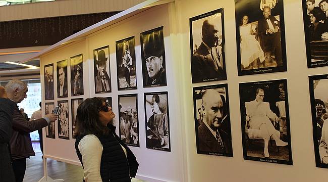 Capacity AVM'de Atatürk Fotoğrafları Sergisi