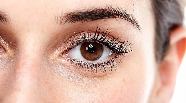 Göz sağlığınızı korumak için günde 1 saat uzağa bakın