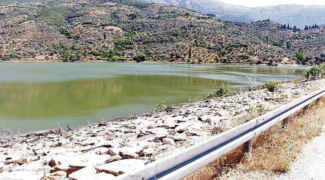 Bademli Barajı'nda tasarruflu sulama sürüyor 