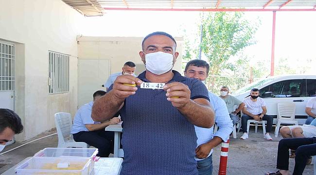 Bayraklı'da kurban satış yerleri belli oldu