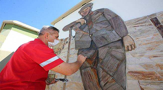 Çöpçüler Kralı Gaziemir'de ölümsüzleşti 