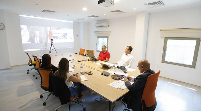 Başkan Soyer, Akıllı Kentler Belediye Başkanları Zirvesi'ne katıldı