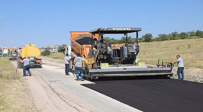 Büyükşehir Asfalt Çalışmalarını Kent Genelinde Sürdürüyor 