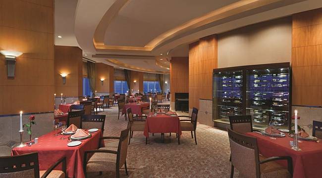 Carême Restaurant İzmir'in Zirvesinde