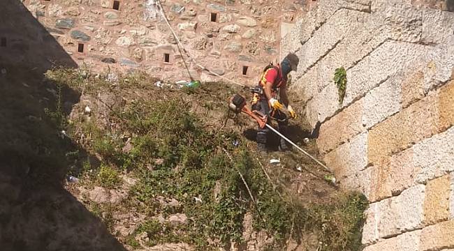 Tophane yamaçlarında hummalı temizlik 