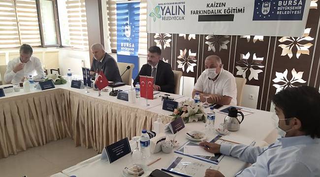 Bursa'da 'Yalın Belediyecilik' eğitimleri sürüyor