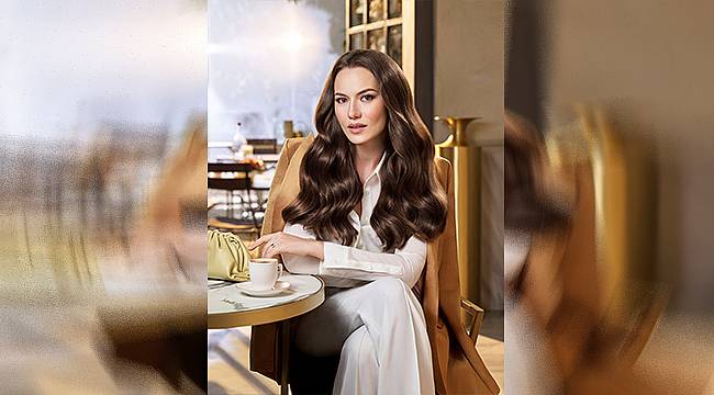 Fahriye Evcen reklam filmiyle şimdi de Orta Asya'da! 