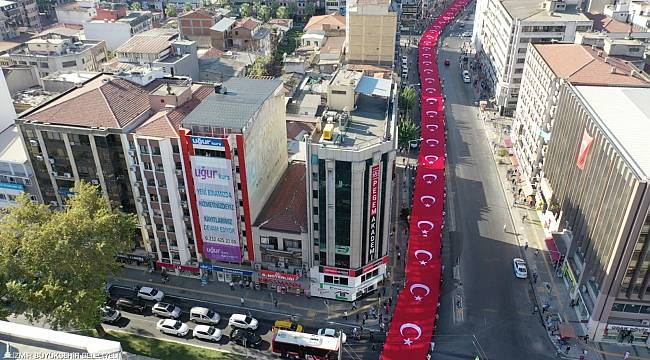 Kurtuluşun 98. yıl dönümünde zafer yürüyüşü