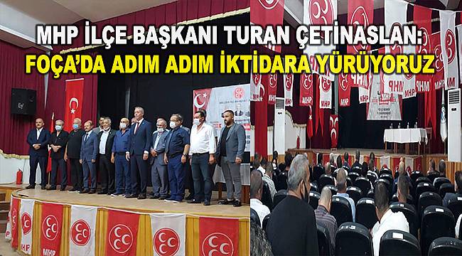 MHP Foça'da kongre coşkusu
