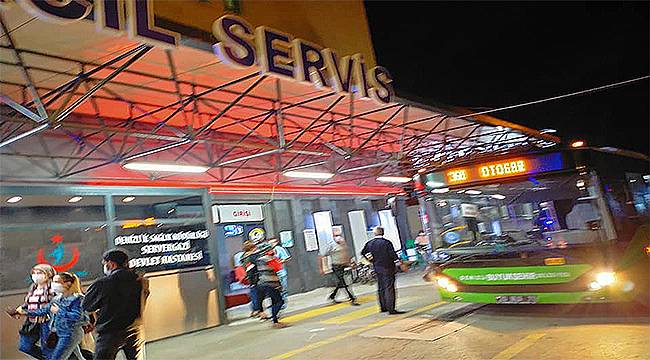 Denizli'de otobüs şoföründen alkışlanacak davranış