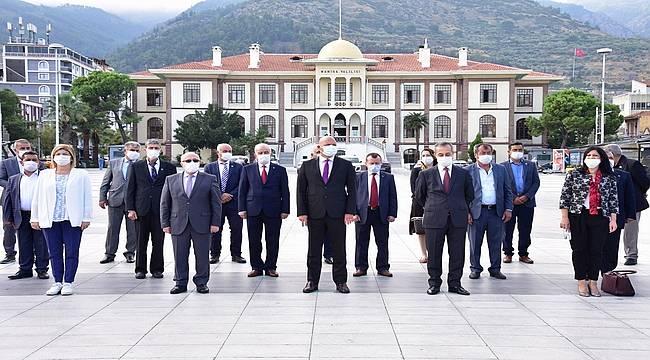 Manisalı Muhtarlar, Muhtarlar Günü'nü Kutladı