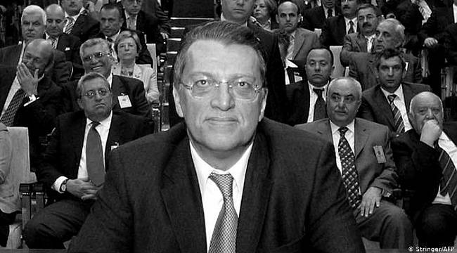Mesut Yılmaz hayatını kaybetti