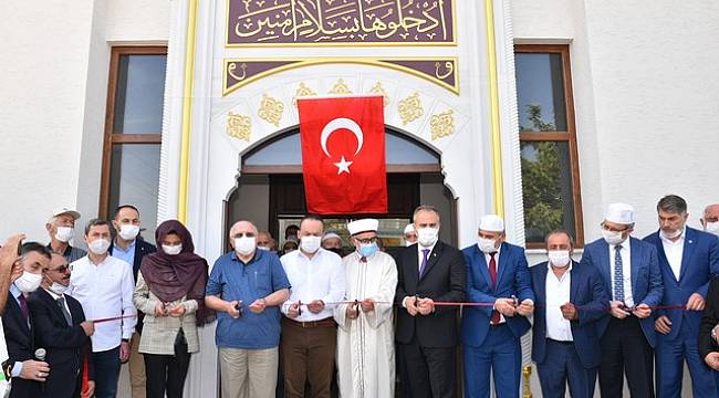 Mudanya Mehmet Akif Ersoy Camii ibadete açıldı 