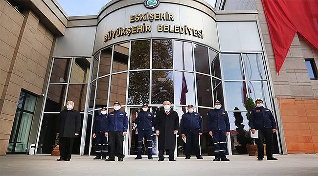 Başkan Büyükerşen'den kahraman itfaiyecilere teşekkür 