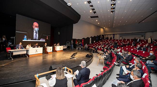 İzmir Büyükşehir Belediye Meclisi'nden dönüşümü hızlandıracak adım 