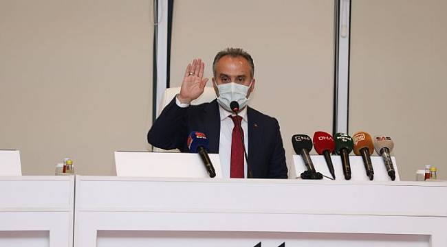 Bursa Büyükşehir Belediye Başkanı Alinur Aktaş'tan covid-19 güvencesi