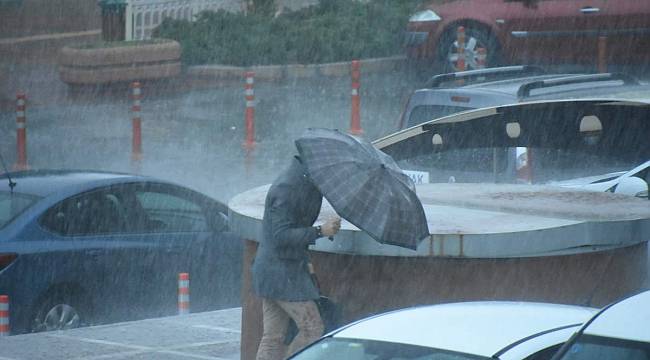 Meteoroloji'den 4 Günlük Sağanak Yağış Uyarısı 