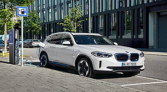 BMW'nin Tamamen Elektrikli İlk ''X'' Modeli Yeni BMW iX3 Ön Siparişe Açıldı