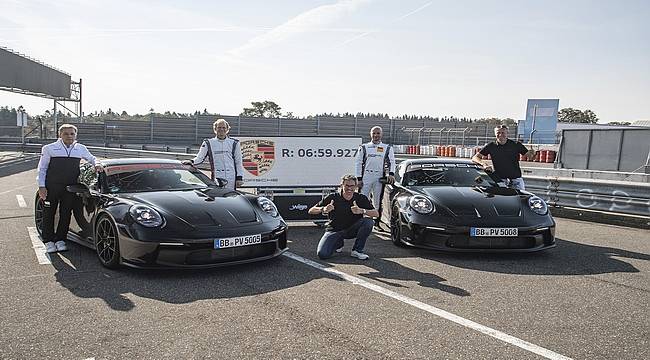Porsche, 911 GT3 modelini tanıttı