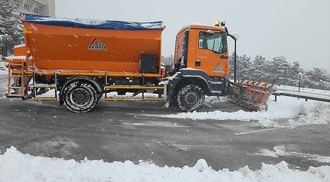 Tepe Servis ve Yönetim, Kar Yağışıyla Mücadelede 24 Saat Müşterilerinin Yanında!