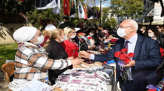 Muhittin Selvitopu: 'Cumhuriyet'in uygarlık hedefine kadınsız ulaşılamaz'