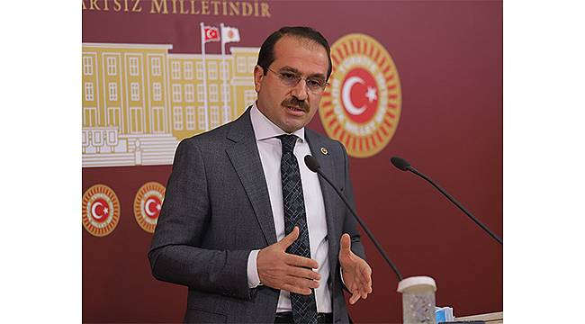 AK Partili Kırkpınar'dan CHP'li vekillere sert tepki