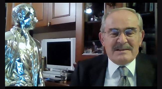 Başkan Büyükerşen'e Atatürkçü Düşünce Hizmet Ödülü