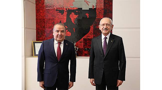 Başkan Muhittin Böcek, CHP Genel Başkanı Kılıçdaroğlu'nu ziyaret etti 