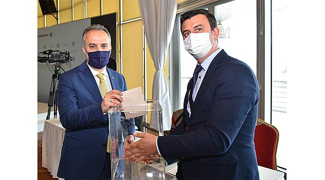 Bursa Büyükşehir Belediye Meclisinde komisyon seçimleri yapıldı 